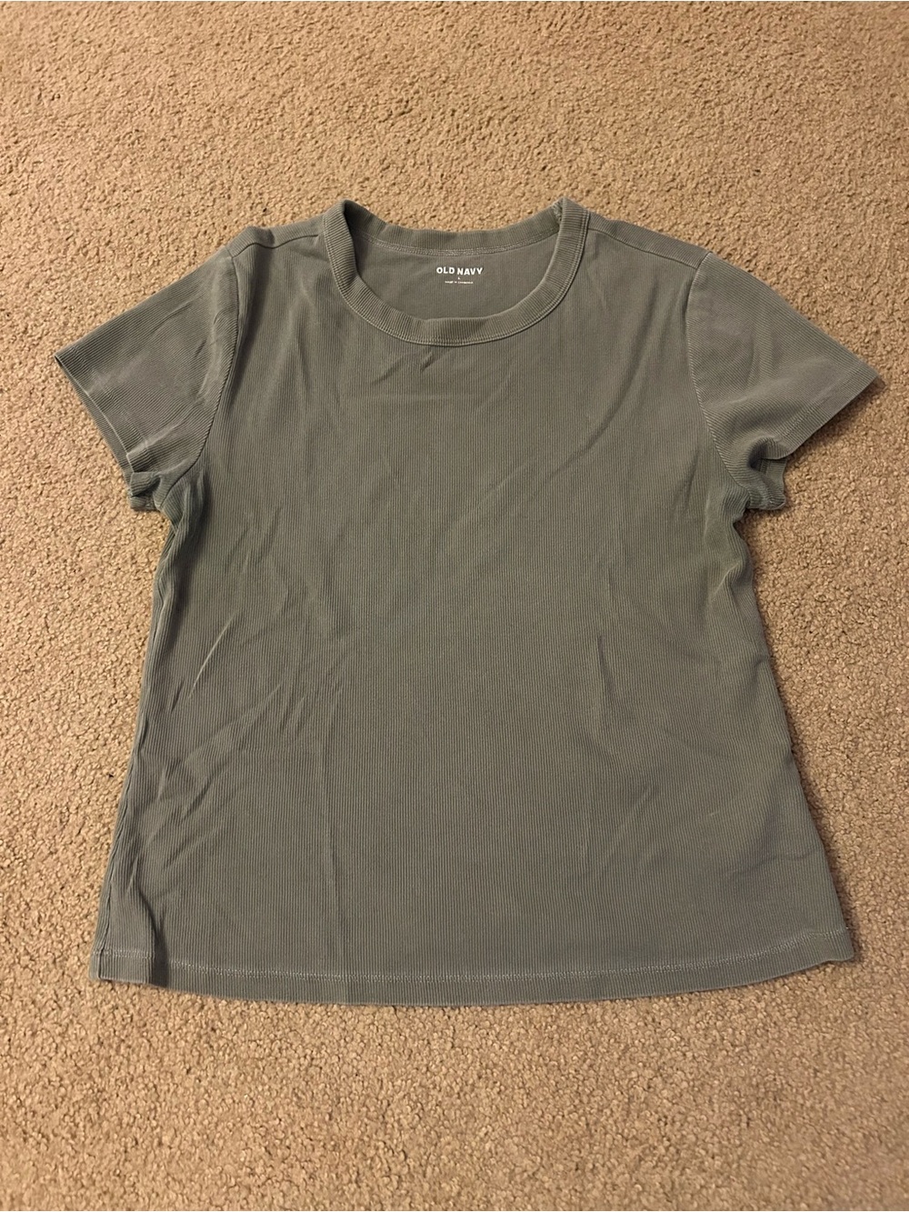 old navy snug fit ribbed tee